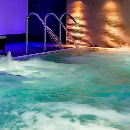 Hotel The Daffodil & 4*