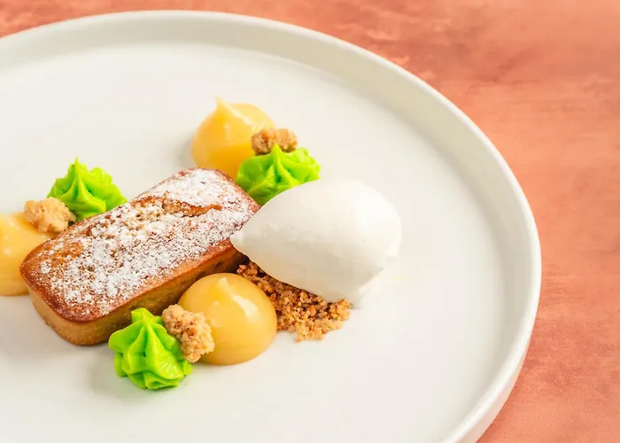 Hotel The Daffodil &