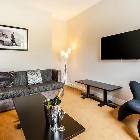 The Daffodil & 4* Grasmere