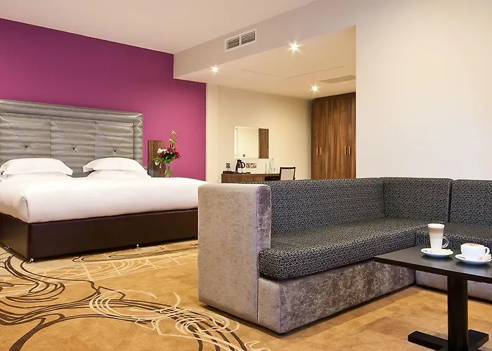 Hotel The Daffodil &