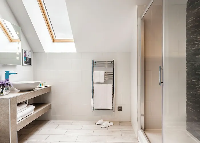 The Daffodil & Hotel